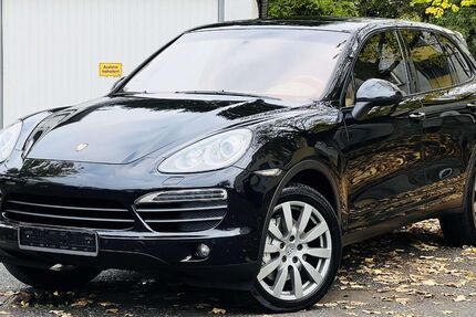 Porsche Cayenne 214.000 km 18.000 € Köln 50737