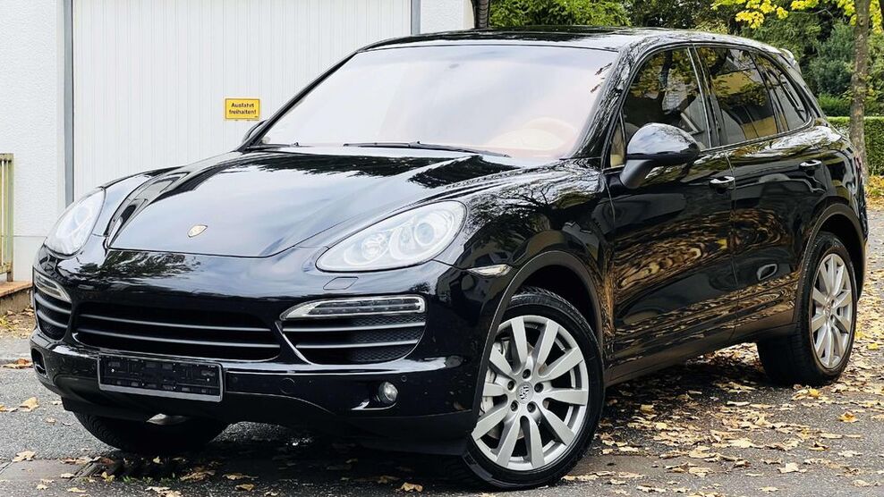 Porsche Cayenne 214.000 km 18.000 € Köln 50737