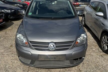 VW Golf 211.000 km 1.990 &euro; Bonn 53123