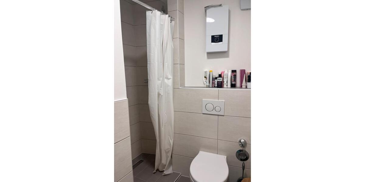 Dachgeschoßwohnung Köln Kalk - 475&euro; | Angebot:24652544