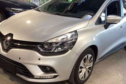 Renault Clio 70.000 km 11.000 &euro; Erftstadt (bei Köln) 50374
