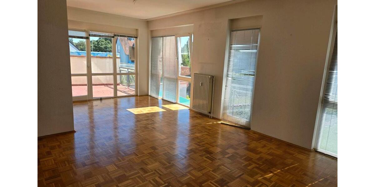 Helle Wohnung mit Terrasse in ruhiger Lage in Dellbrück zimmer