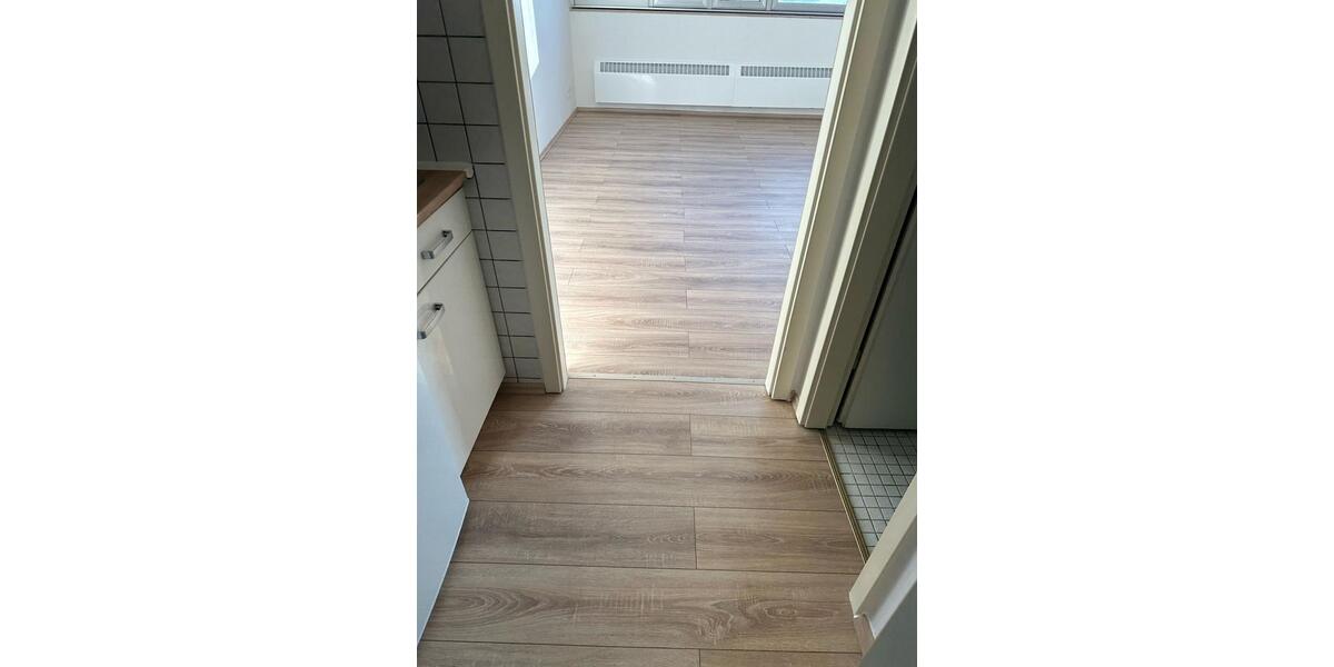 Etagenwohnung Köln Ehrenfeld - 1 Zimmer, 32 m&sup2;, 780&euro; | Angebot:24599000