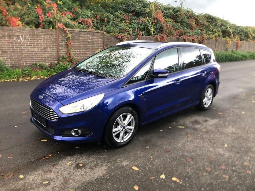 Ford S-Max 158.000 km 9.900 € Köln 50739