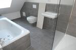 Neue Dachgeschosswohnung mit Flair im Energiesparhaus mit moderner Heiztechnik in Bonn - Dachgeschoßwohnung Bonn Dransdorf | Angebot:24049014