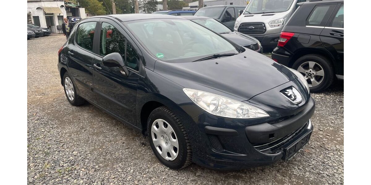 Peugeot 308 96.433 km 3.300 &euro; Bonn 53227