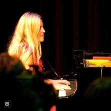 Anke Helfrich Trio