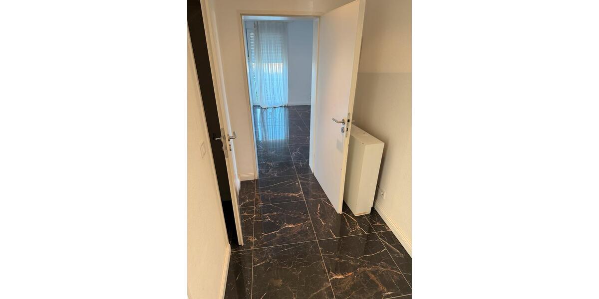 Etagenwohnung Köln Lindenthal - 2 Zimmer, 75 m&sup2;, 1.200&euro; | Angebot:26444518