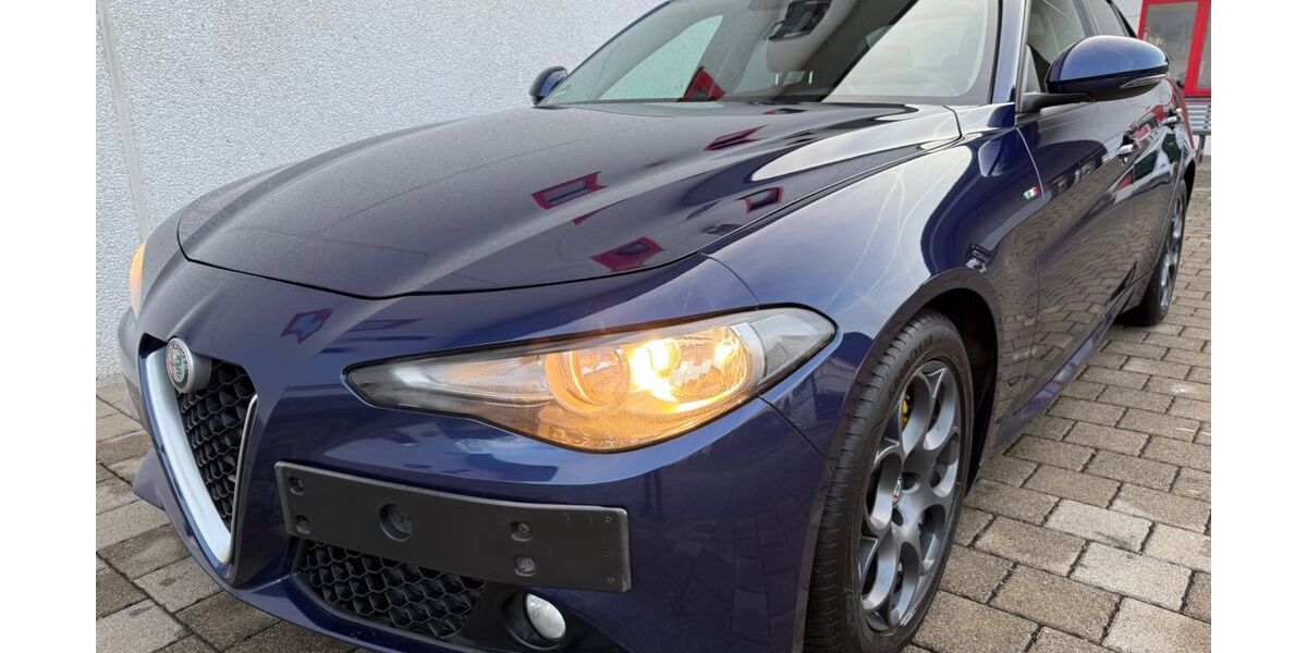 Alfa Romeo Giulia 188.589 km 13.490 &euro; Bergisch Gladbach 51467
