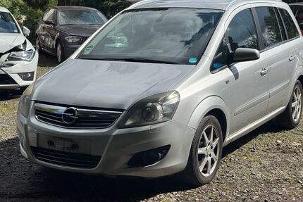 Opel Zafira 268.000 km 1.111 € Bad Breisig 53498