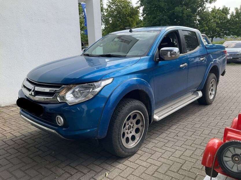 Mitsubishi L200 89.000 km 26.890 € Eitorf 53783
