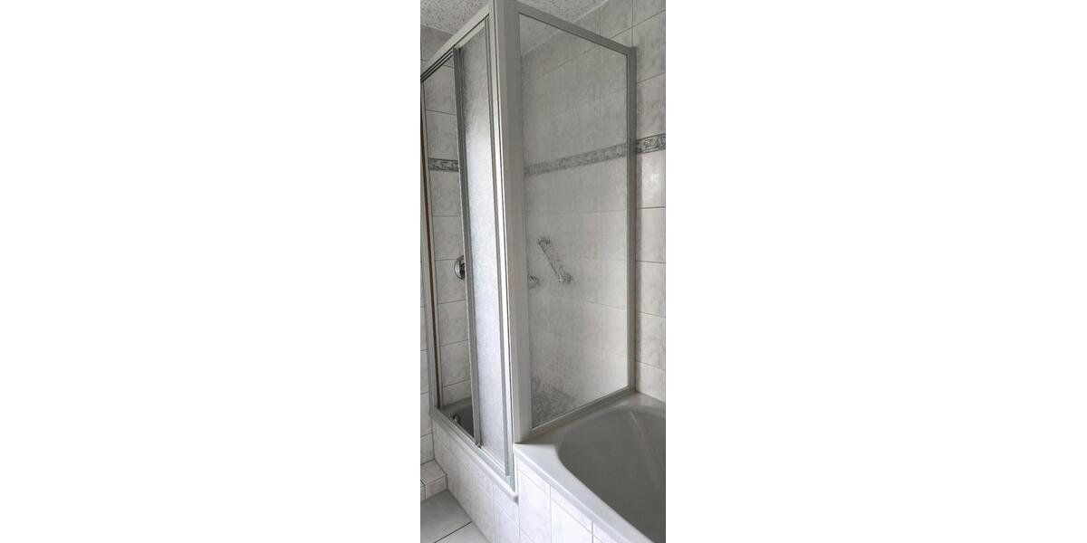 Etagenwohnung Bergisch Gladbach Alt-Frankenforst - 3 Zimmer, 80 m&sup2;, 1.150&euro; | Angebot:27632232