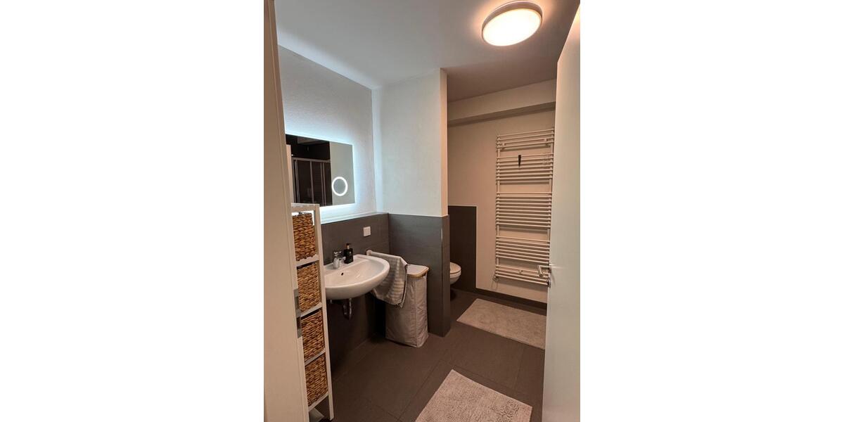 Etagenwohnung Hennef (Sieg) - 2 Zimmer, 67 m&sup2;, 1.150&euro; | Angebot:24817244