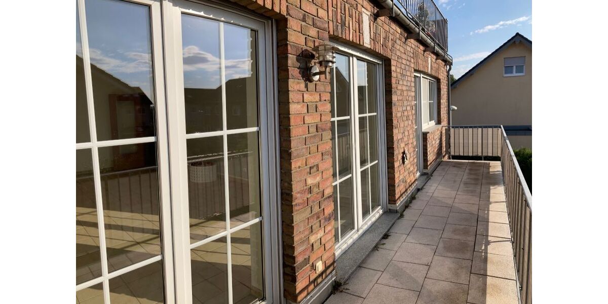 Schöne 3-Zimmer-Wohnung mit Balkon in Erftstadt 1.OG Links - Etagenwohnung Erftstadt | Angebot:27251018
