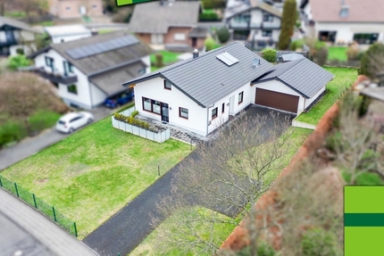 Neuwertiger Bungalow auf einer Ebene mit großer Garage in Königswinter-Thomasberg - Haus Königswinter Thomasberg | Angebot:26532997