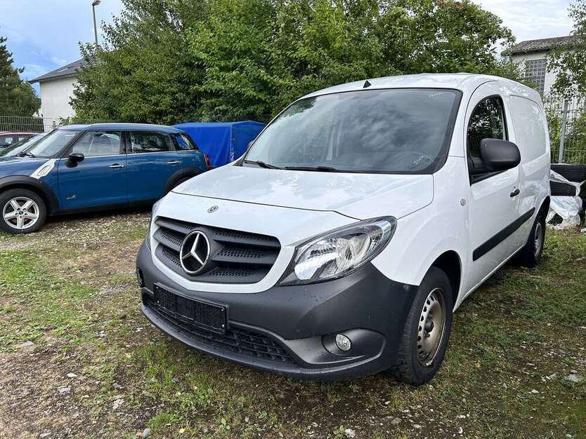 Mercedes-Benz Citan 110.000 km 9.499 € Remagen 53424