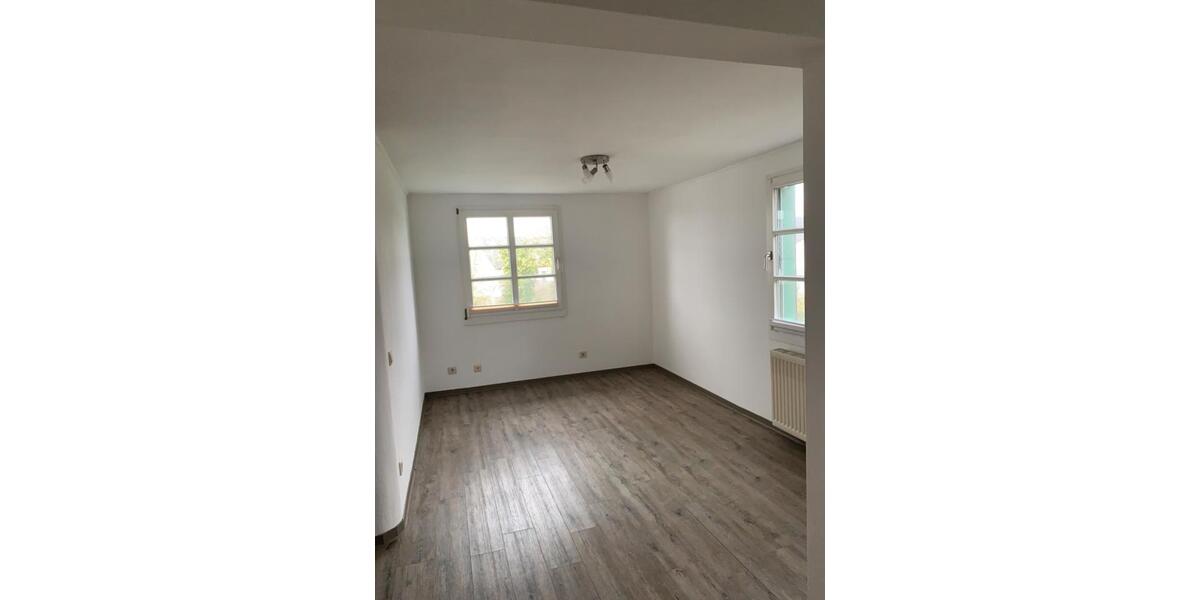 Etagenwohnung Hennef (Sieg) - 1 Zimmer, 44 m&sup2;, 650&euro; | Angebot:25891426