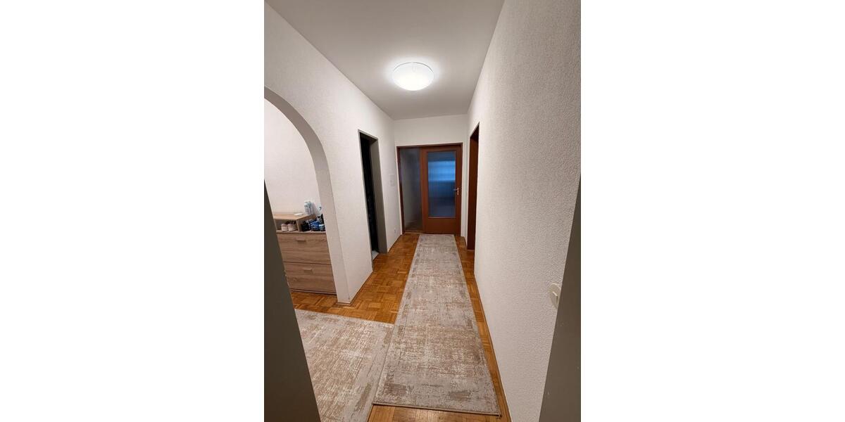 Hochparterre Bad Neuenahr-Ahrweiler Ahrweiler - 3 Zimmer, 82 m&sup2;, 1.290&euro; | Angebot:27605949