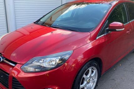 Ford Focus 132.000 km 4.590 € koeln 51105