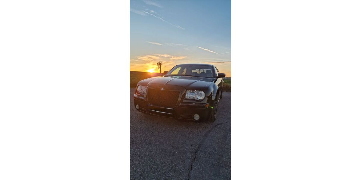 Chrysler 300C 290.500 km 4.250 &euro; Köln 51143