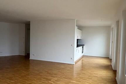 Wohnung Köln Mülheim - 3 Zimmer, 105 m&sup2;, 1.695&euro; | Angebot:25905018