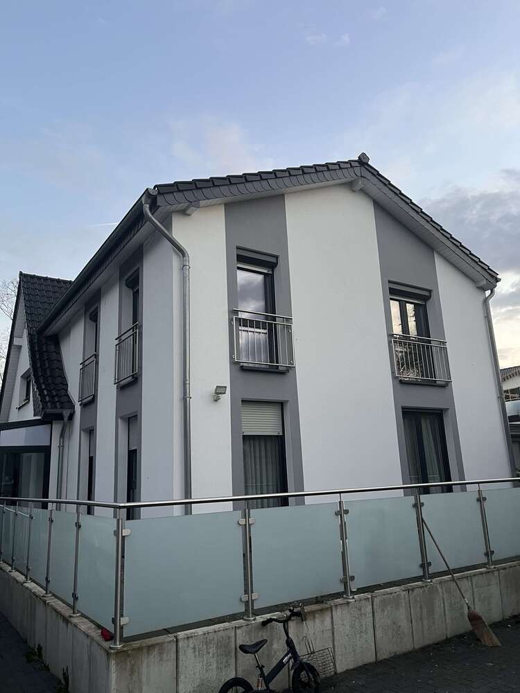Wohnung zum Mieten in Bonn 1.084 € 84 m²