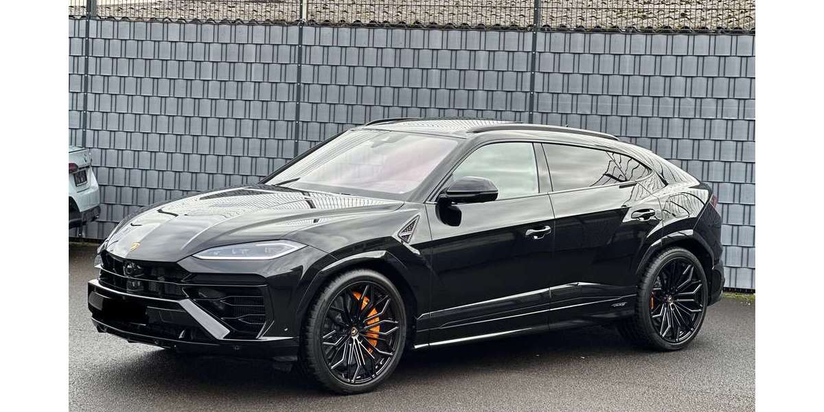 Lamborghini Urus 2.000 km 339.900 &euro; Köln-Heimersdorf 50767