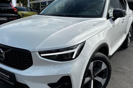 Volvo XC40 9.348 km 43.777 € Siegburg 53721