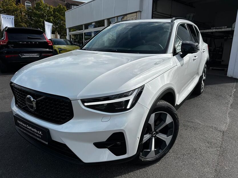 Volvo XC40 9.348 km 43.777 € Siegburg 53721
