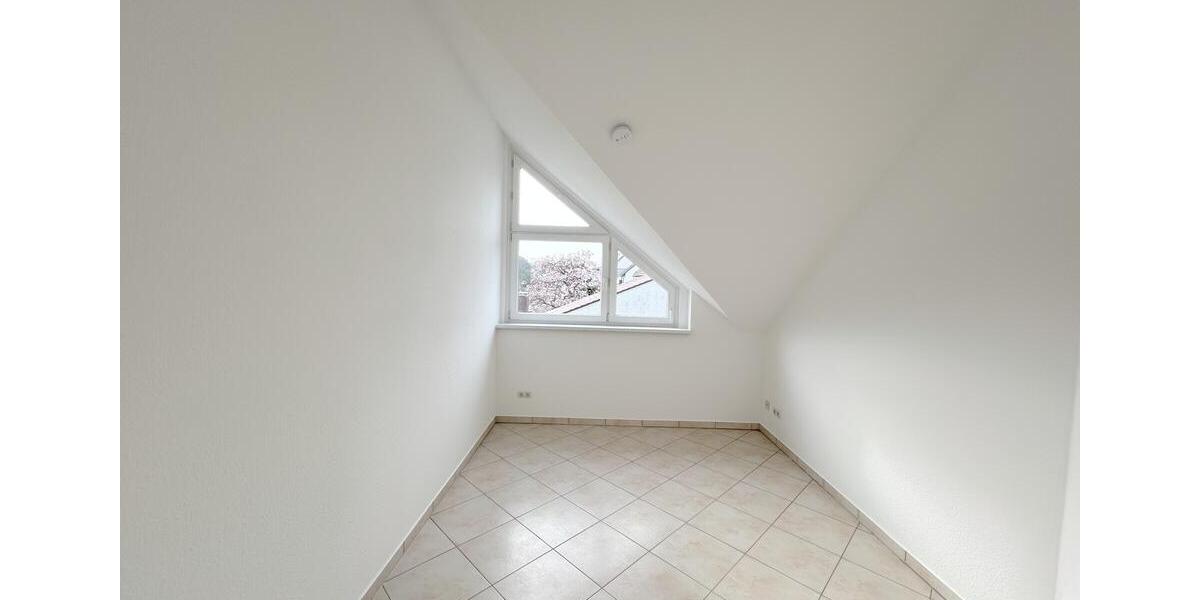 Etagenwohnung Bonn Bad Godesberg - 3 Zimmer, 100 m&sup2;, 1.250&euro; | Angebot:26236660