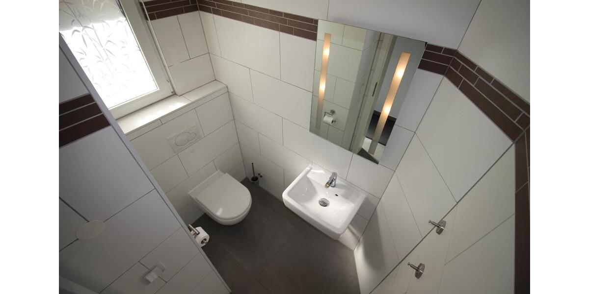 Reihenhaus Hennef (Sieg) - 5.5 Zimmer, 130 m&sup2;, 489.000&euro; | Angebot:25892813