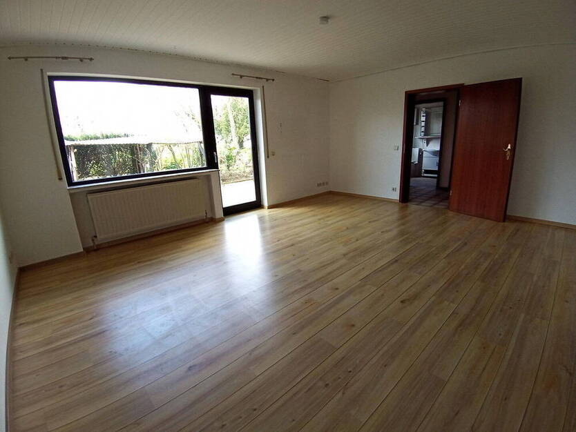 Ruhige Lage mit Blick auf Rhein und Bonn, großes Grundstück, schönes Haus mit EinliegerWohnung