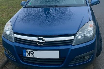 Opel Astra 175.000 km 790 € Neustadt 53577