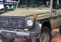 Mercedes G 280