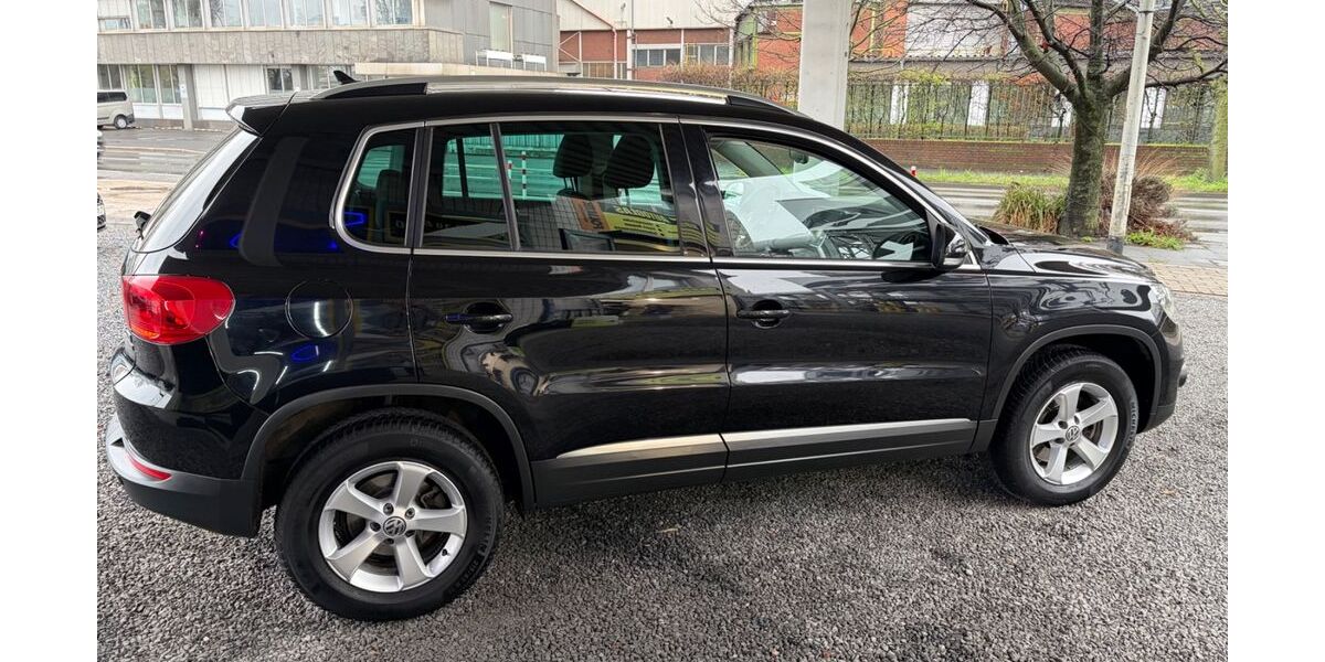 VW Tiguan 158.000 km 9.600 &euro; Brühl 50321