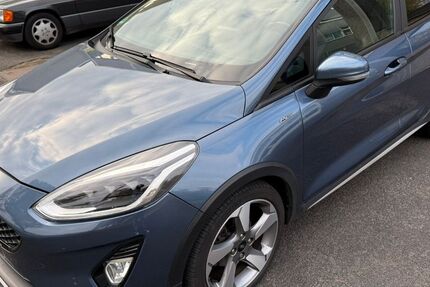 Ford Fiesta 73.000 km 12.490 &euro; Köln 50739