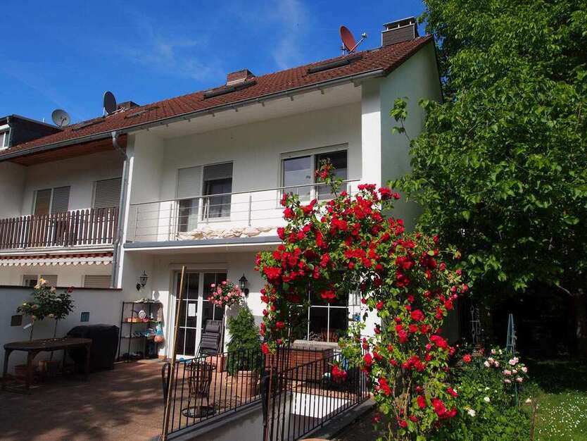 Haus zum Kaufen in Bonn Lannesdorf 589.000 € 140 m² 6 zimmer