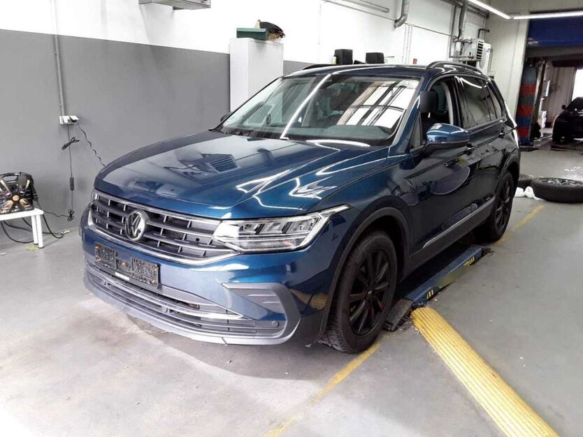 VW Tiguan 77.400 km 27.500 € Eitorf 53783