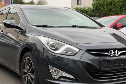 Hyundai i40 129.000 km 11.499 € Euskirchen 53879