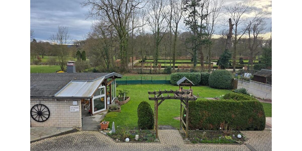 Maisonettenwohnung Swisttal - 3 Zimmer, 150 m&sup2;, 1.200&euro; | Angebot:25751670