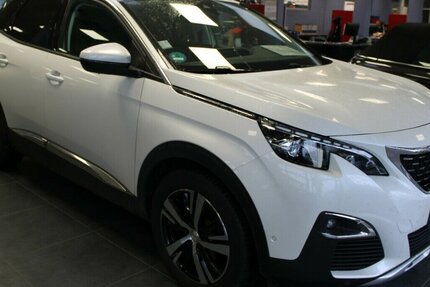 Peugeot 3008 1.2 PureTech 130 GPF Allure 109.495 km 13.980 € Euskirchen 53881