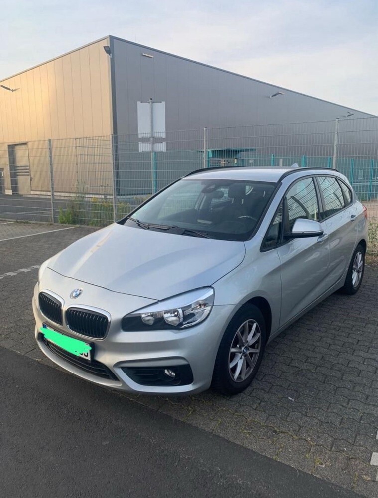 BMW 218 150.000 km 7.000 € Bonn 53111
