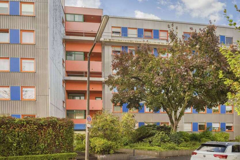 Wohnung zum Kaufen in Köln 369.287 € 115.04 m²
