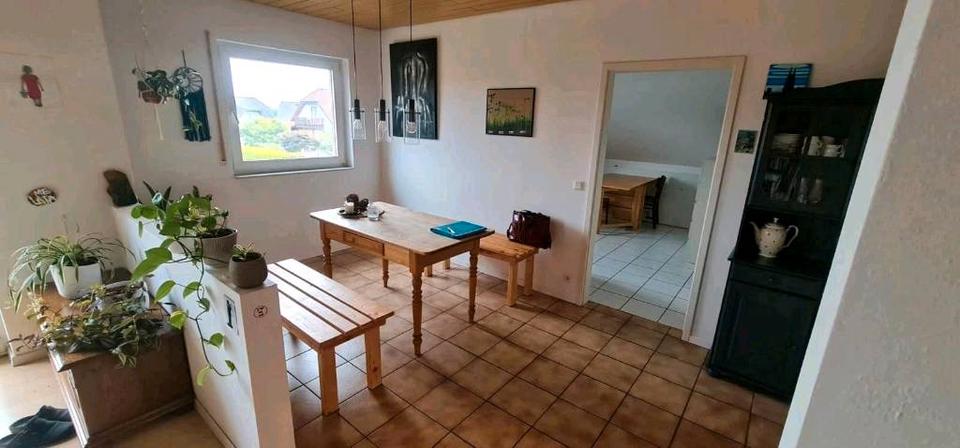 Dachgeschoßwohnung Ruppichteroth - 3.5 Zimmer, 106 m&sup2;, 264.000&euro; | Angebot:26545172