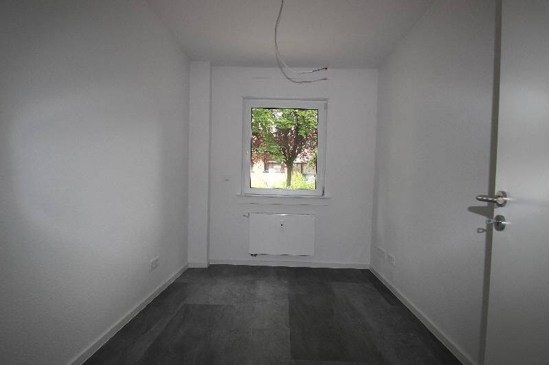 Mehrfamilienhaus, Wohnhaus Bad Neuenahr-Ahrweiler Bad Neuenahr - 6 Zimmer, 130 m&sup2;, 329.000&euro; | Angebot:26868883