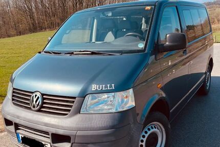 VW T5 Caravelle 143.000 km 15.800 &euro; Berg 53505