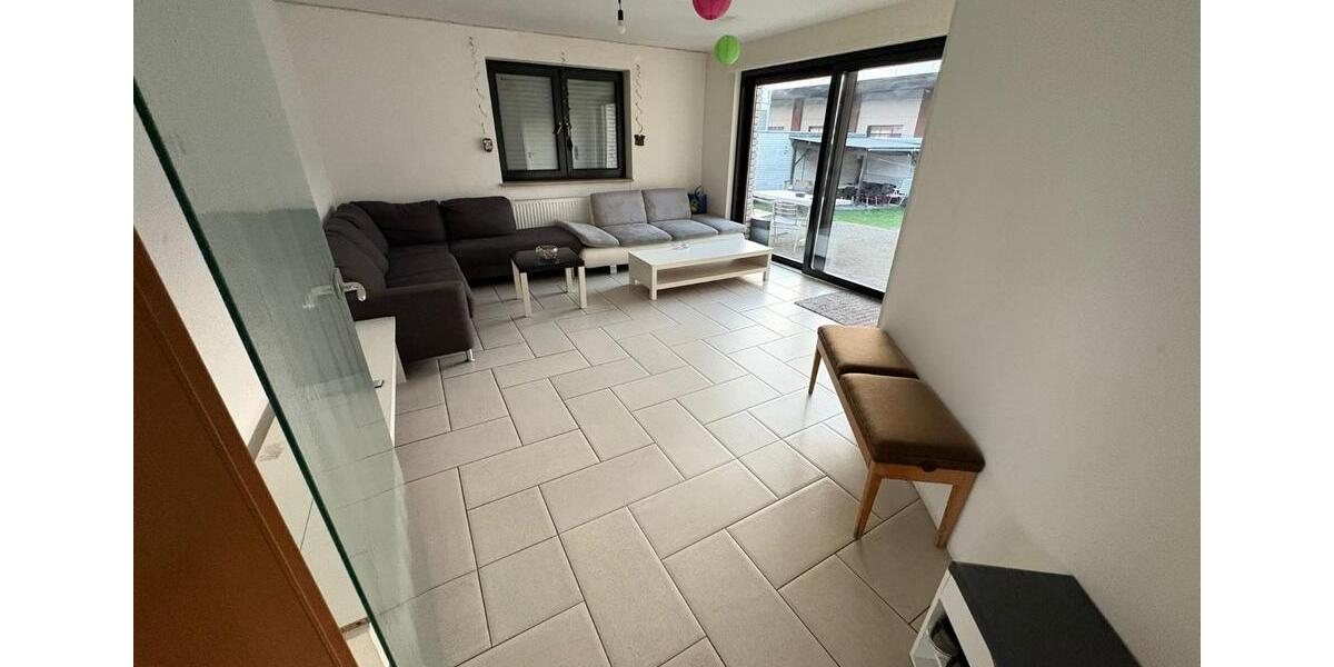 Einfamilienhaus Troisdorf Altenrath - 7 Zimmer, 203 m&sup2;, 9.750&euro; | Angebot:25811174