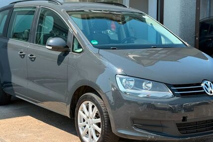 VW Sharan 182.000 km 5.799 &euro; Euskirchen 53881