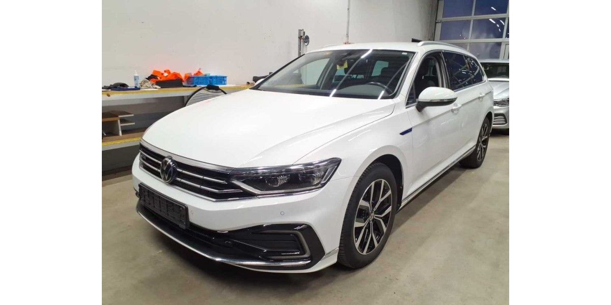 VW Passat 82.755 km 21.500 &euro; Hennef 53773