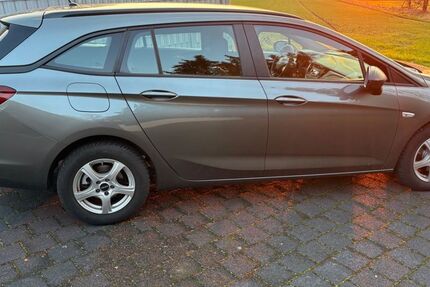 Opel Astra 57.500 km 9.450 &euro; Hennef 53773